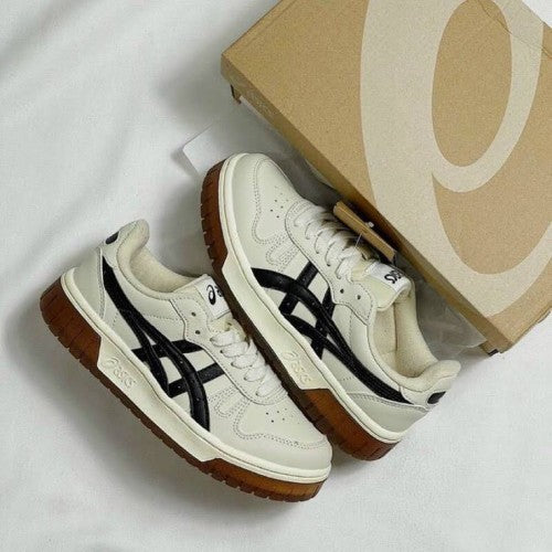 Onitsuka Tiger Asics Court MZ White Black Gum – SNEAKS.FREAKS