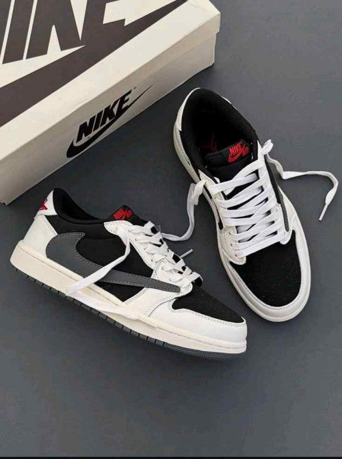 M1396 未使用 TRAVIS SCOTT AIR JORDAN 1 LOW Travis Scott X Air Jordan 1 Low Olive – SNEAKS.FREAKS