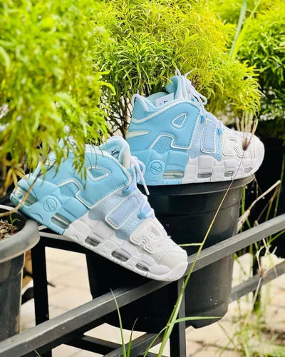 Nike Air More Uptempo Psychic Blue Sky モアテン ブルースカイ Nike Air More Uptempo Psychic Blue REVIEW and ON-FEET! - YouTube