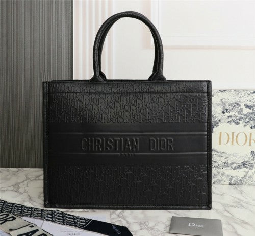 Christian Dior Tote Bag With Zip
