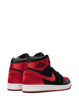 Nike Air Jordan Retro 1 Satin Bread