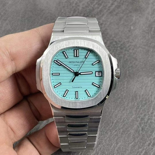 Patek Philippe Nautilus Silver