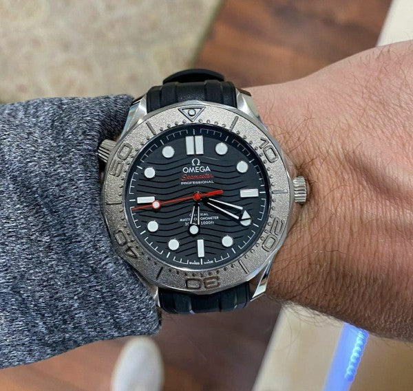 Omega Seamaster Diver 300 Automatic