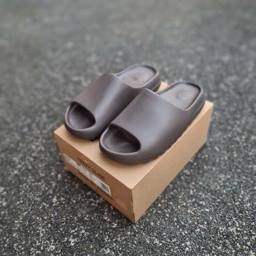 Adidass Yeezy Slide Soot