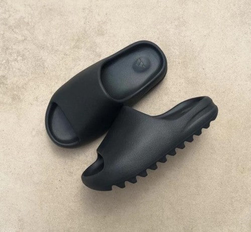 Adidass Yeezy Slide Black