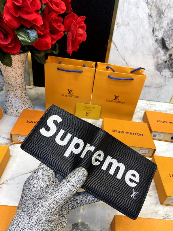 Louis Vuitton X Supreme Black White