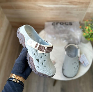 Crocss All Terrain Atlas Grey Brown