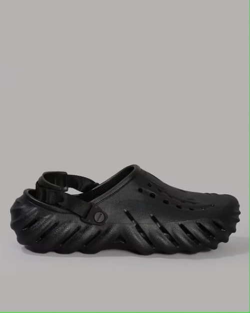 Crocs Echo Clogs All Black