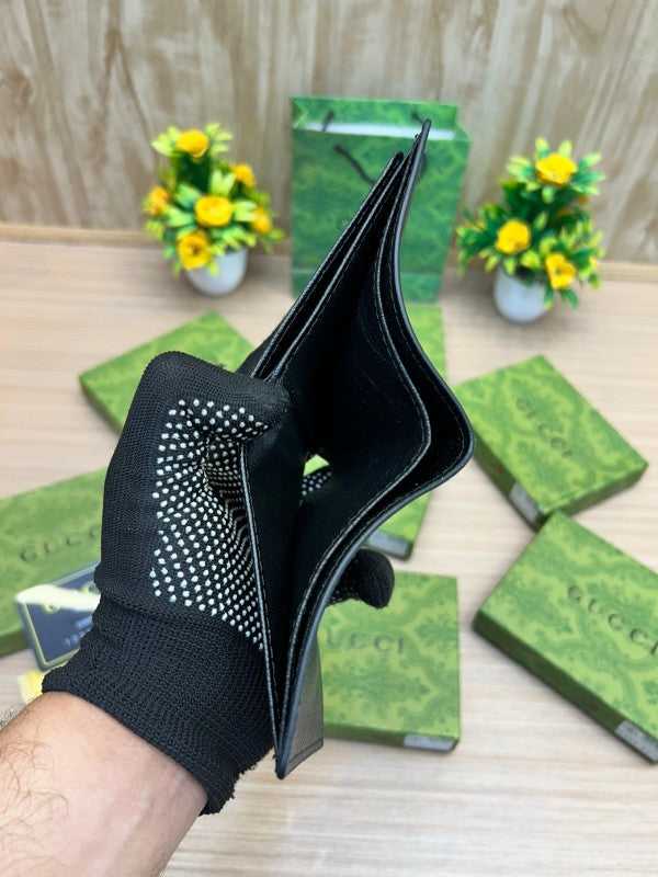 Gucci Bee Black V729