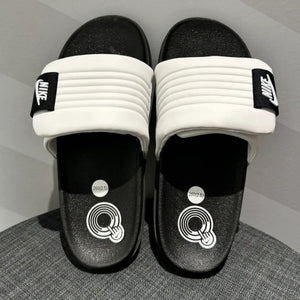 Nike Offcourt Adjust White Black