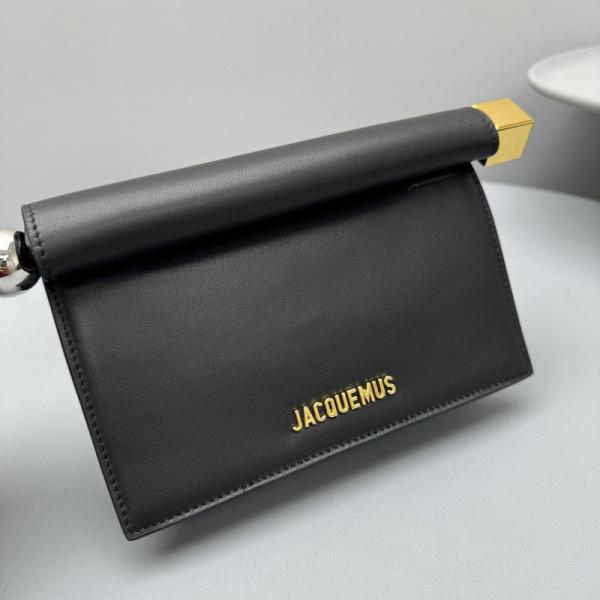 Jacquemus La Petite Pochette Rond Clutch Bag In Leather
