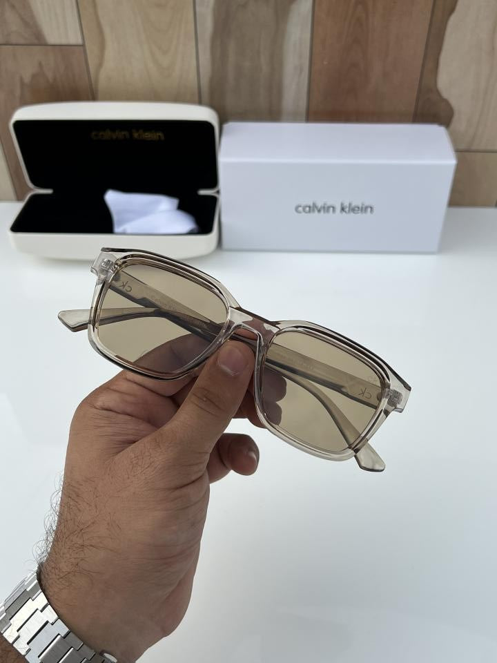 Calvin Klein Y13 Peach Brown
