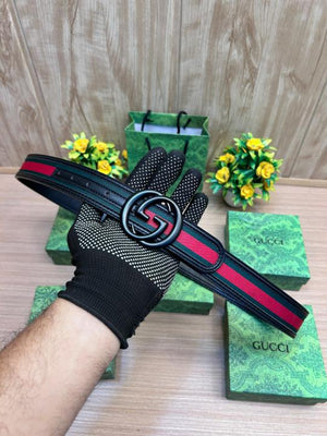 Gucci Black Belt G393
