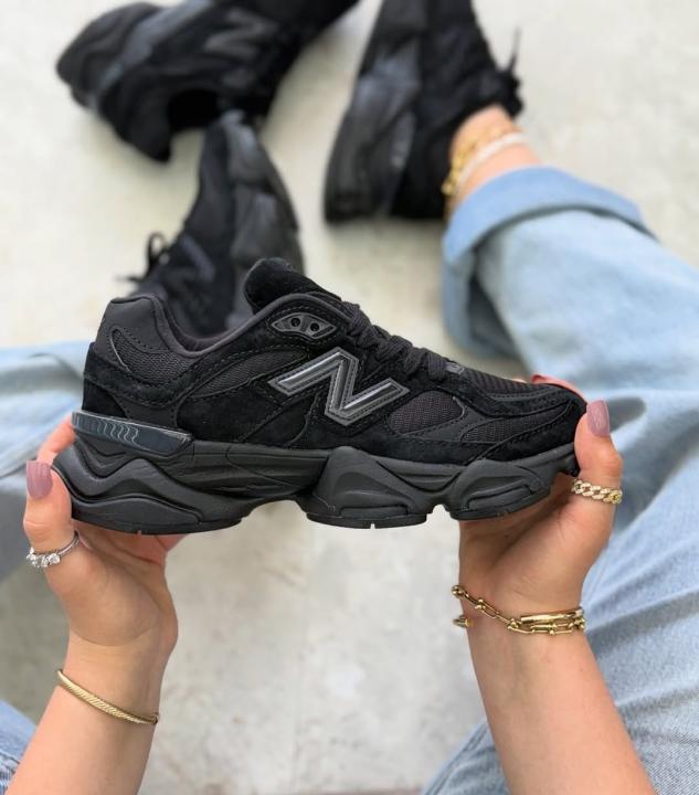 New Balance 9060 Full Black
