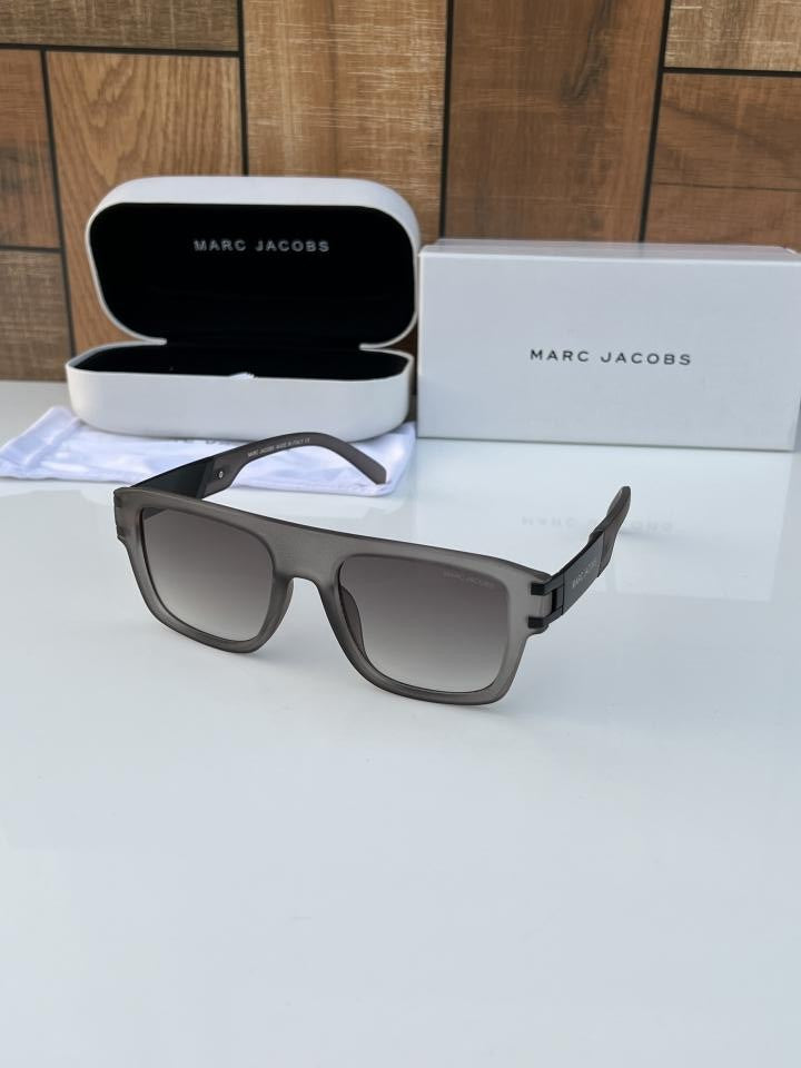 Marc Jacobs 1004 Grey