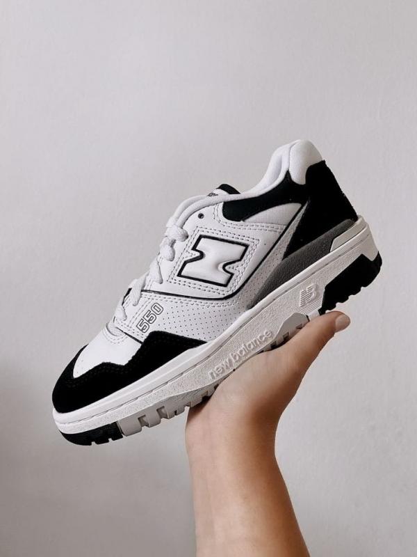 New Balancee 550 Rain cloud White Black