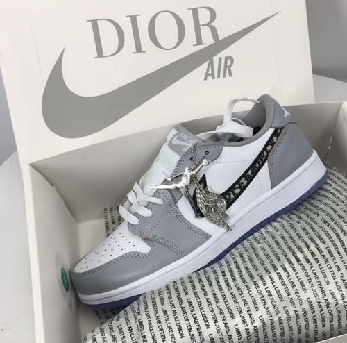 Nike Air Jordan Retro 1 Low Dior