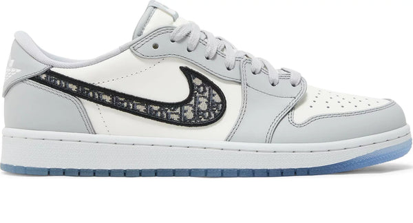 Nike Air Jordan Retro Low Dior –